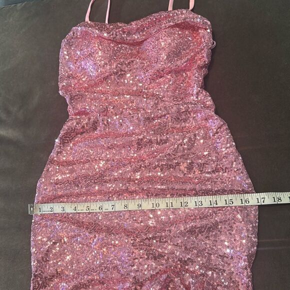 Women’s Pink Sequined Short Homecoming Party Dress Ruffle Hem CorsetBack Size 4 - Picture 8 of 16